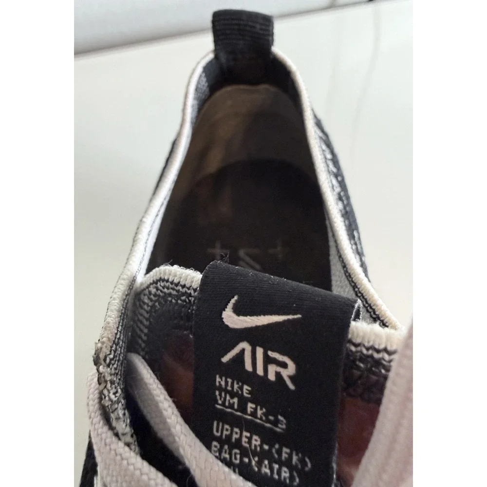 Nike Air VaporMax Flyknit 3 Black & Barely Rose | Women's Shoes (Size: 7)